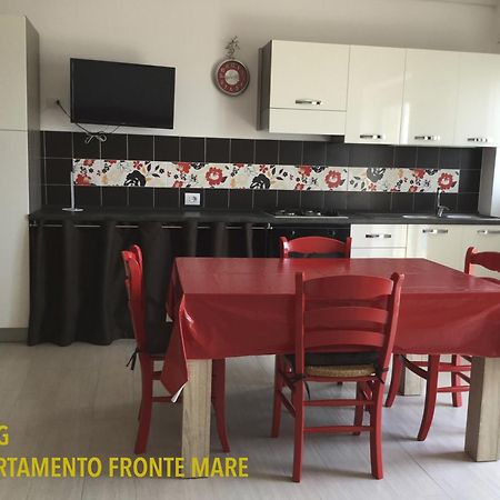 Bilocali Approdo "Fronte Mare" E "Lato Strada" Villa Porto Cesareo Bagian luar foto